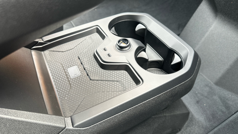 BMW iX 300kW xDrive45 Sport 101kWh 5dr Auto Electric Estate